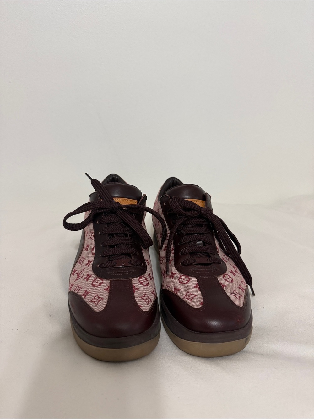 Louis Vuitton Monogram Sneakers - Size 40 EU / 9 US